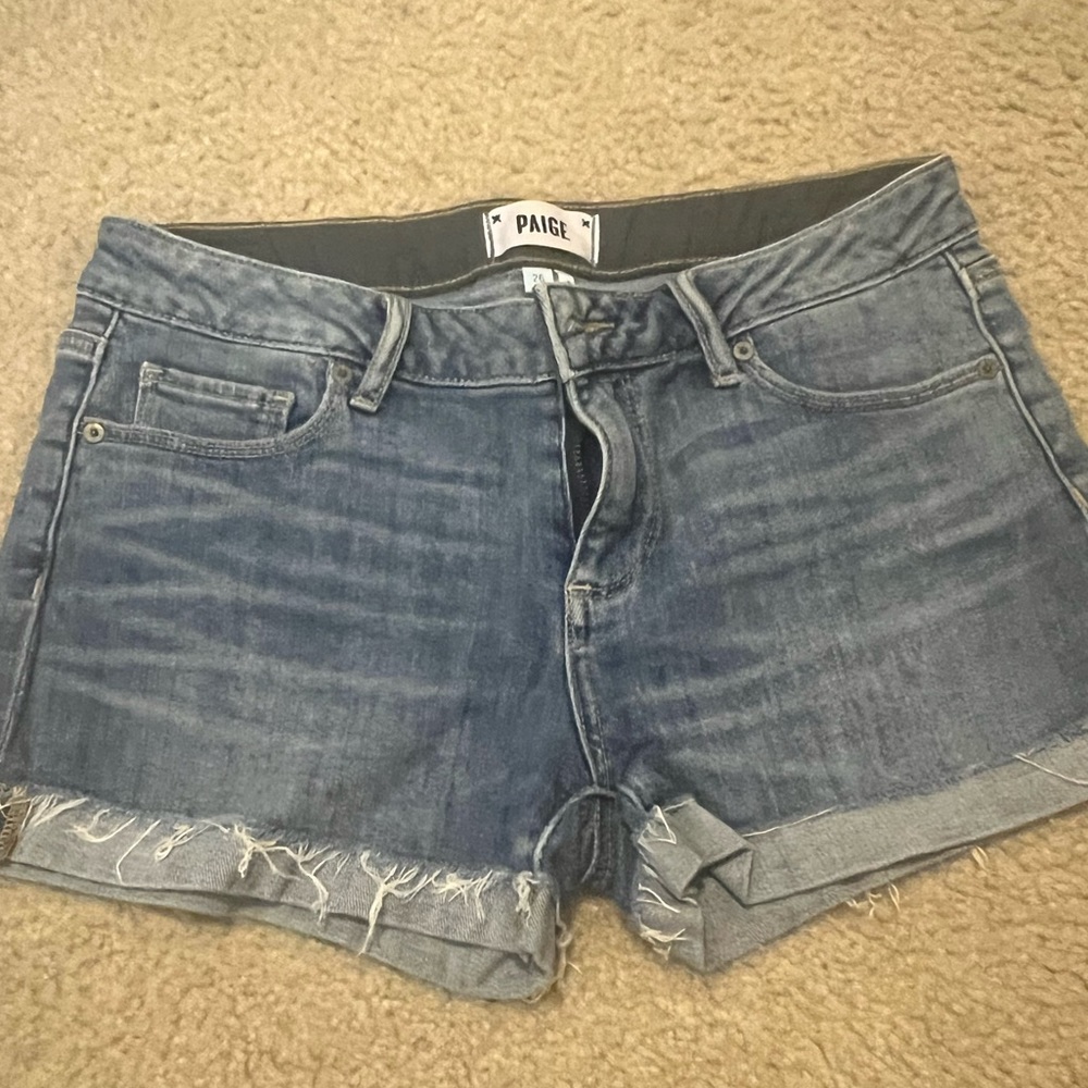Paige Shorts, Size 26